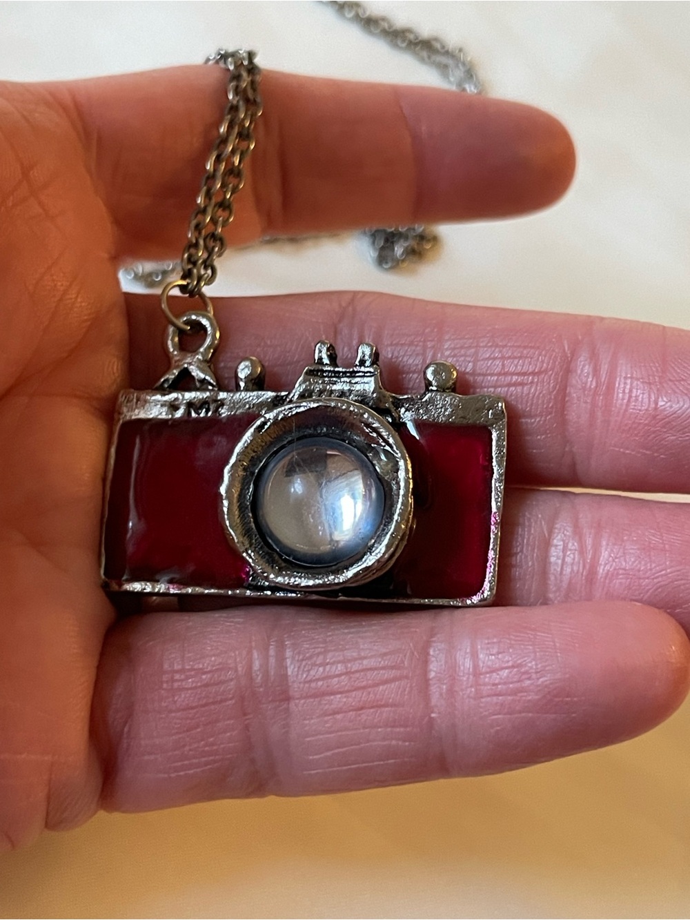 Red Camera Pendant Necklace - Fashion Camera Charm